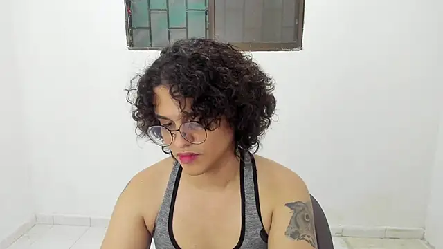 Diane_blossom webcam