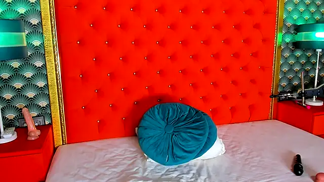 VallerieJones webcam