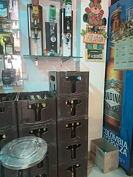 Webcam Model (lauraltt)  is live.Free join now!