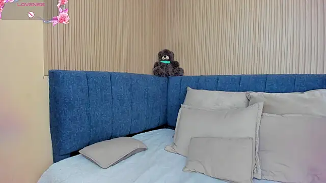 angel_ponce - Angel_ponce's free webcam - UK Sex Cams