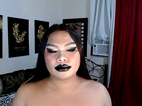 TSbrianaHugeCock webcam