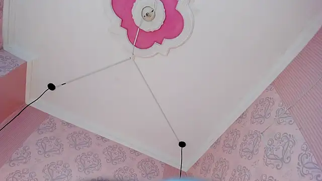 CHLOE_BLOWJOB webcam