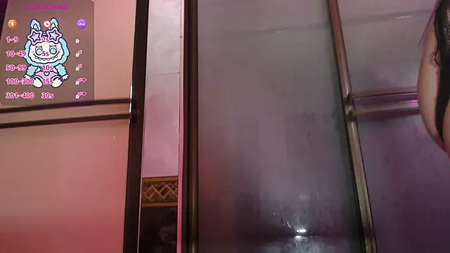 sally23_ (F young) - FISTING