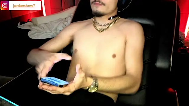 JordanShow webcam