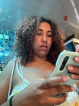 lauraltt (F teen) - show my ass, behind the counter lush CNT