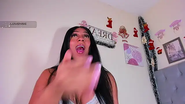 alyssa_dessire webcam