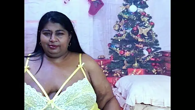 indianhoney694u webcam