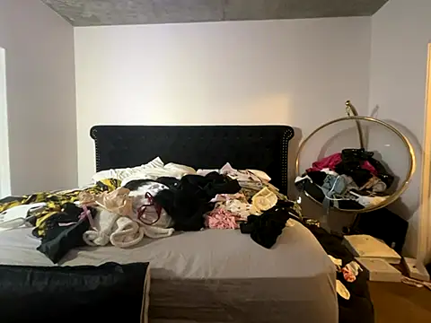 yourgoddessangela - Yourgoddessangela's free webcam - UK Sex Cams