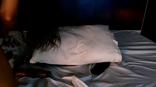 solarboom18 - Solarboom18's free webcam - UK Sex Cams