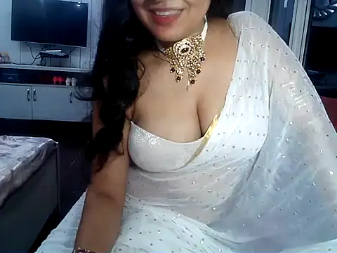 yourradhika webcam