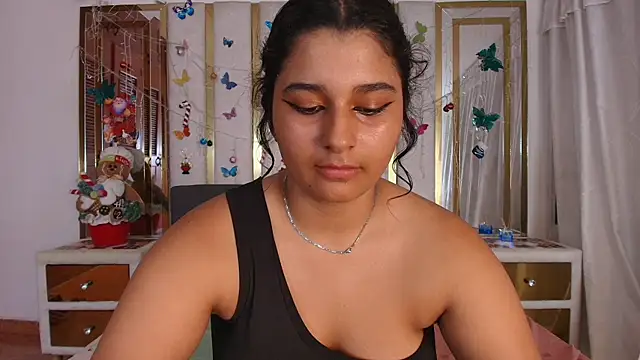 MeganBrounette webcam