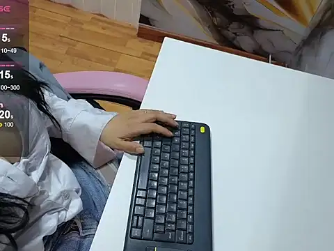 valery_cute_18 webcam