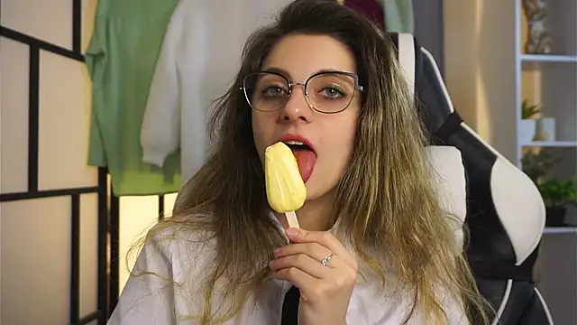 CasandraMickell webcam