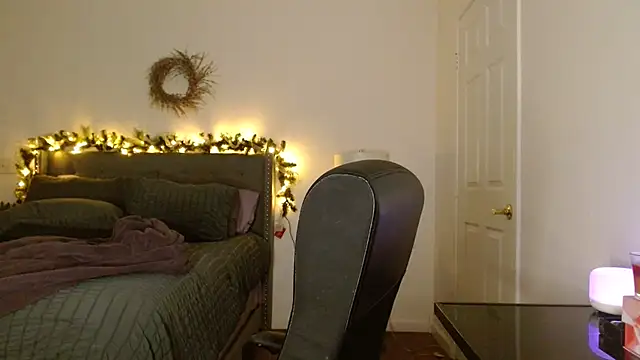 AlyssiaAmoreXO webcam