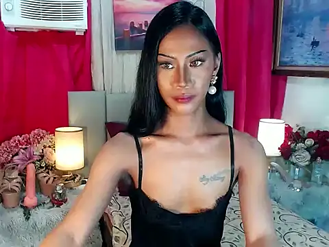 Tarah_MC_Collins webcam