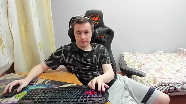 iliaskrislove webcam