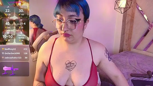 Lilith_curvy webcam