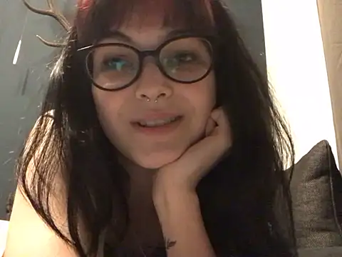 alinavampira_ webcam