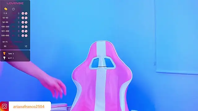 Ariana_f webcam
