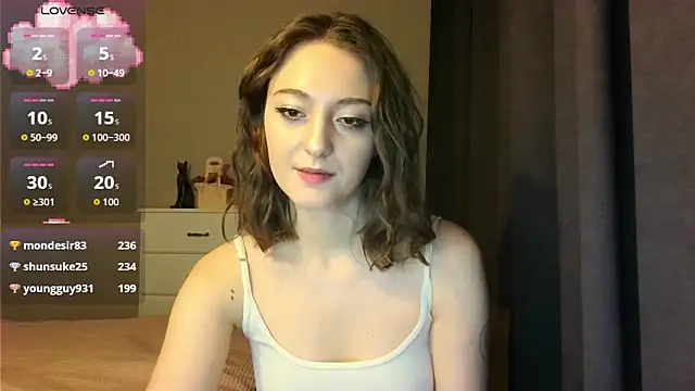 white_liillyy webcam