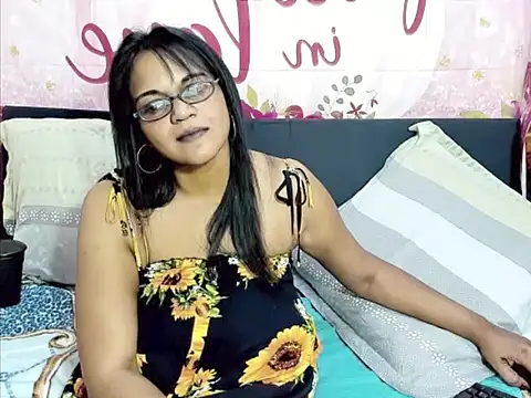 indianswtbella webcam