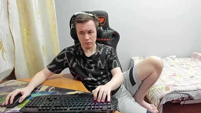 iliaskrislove webcam