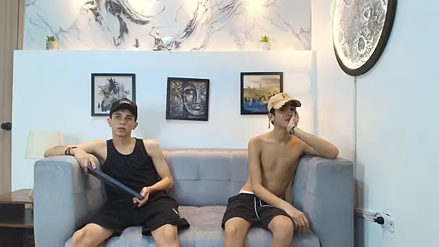 BOYS_OF_MILAMBER webcam