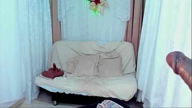 Ana_off_alana webcam