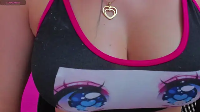 EmillySanders webcam