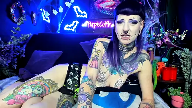 Purple_Coffin666 webcam