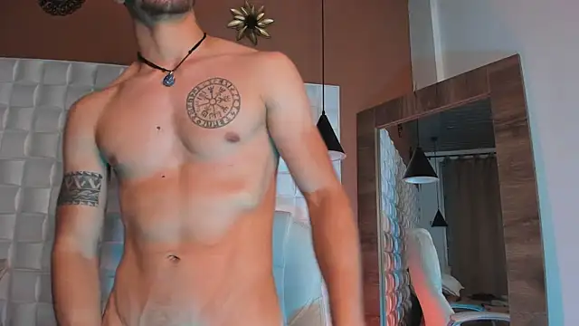 AlejandroStormm webcam