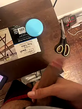 bigdickpapi19 (M young) - Watch me cum