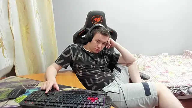 iliaskrislove webcam