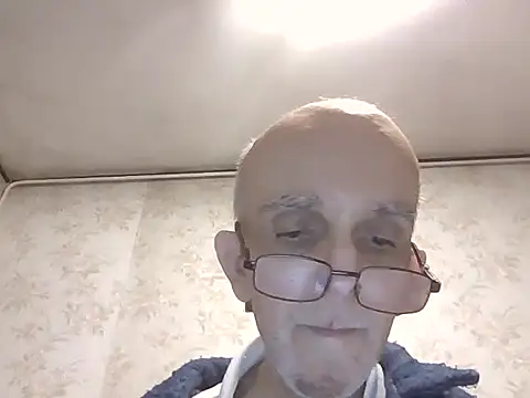 mariusica1@xh webcam