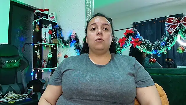 Natasha_Amber webcam