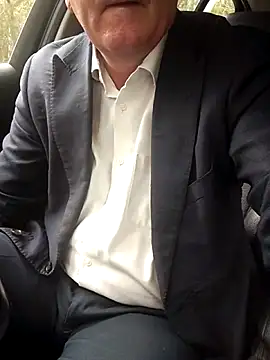 stiffandlubed@xh webcam