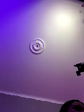 _MelinaCurves_ webcam