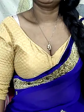 Hotty_Kavita webcam