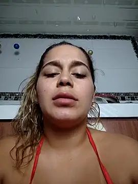 LaurenWelly_ webcam