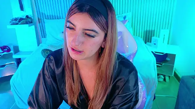 _aitana_001 - _aitana_001's free webcam - UK Sex Cams