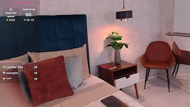 AdeleAndersonn webcam