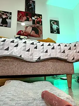 zafiro_mo0n - Zafiro_mo0n's free webcam