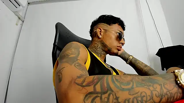 The_boy_dreams1 webcam