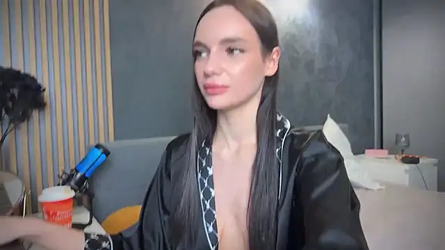 litlle_angelll webcam