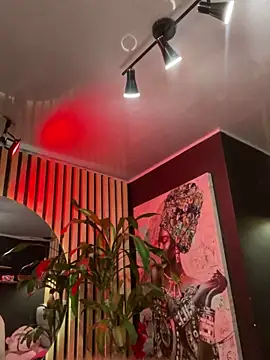 elegant__rouse webcam