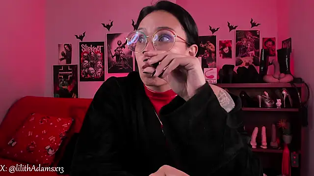 lilith-deveraux webcam