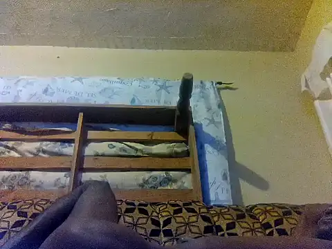 LookingLover34 webcam