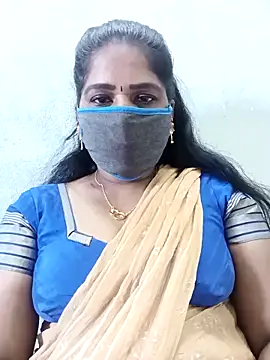 MaaliiiPonuTamil webcam