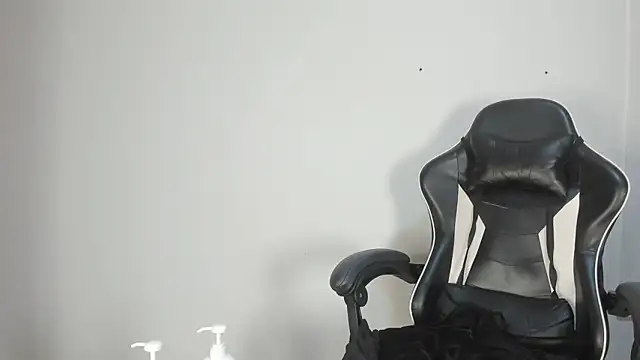 natasha_steele webcam