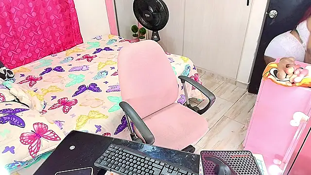 kimberly_bellu webcam